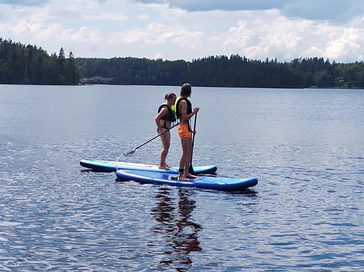 Varhaga Vandrarhem Sjuntorp Buitenkant foto