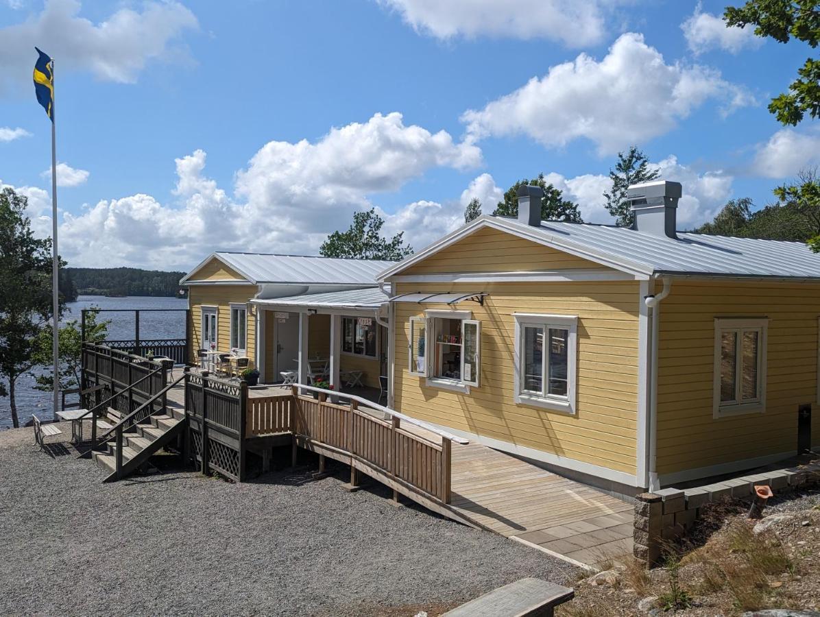 Varhaga Vandrarhem Sjuntorp Buitenkant foto