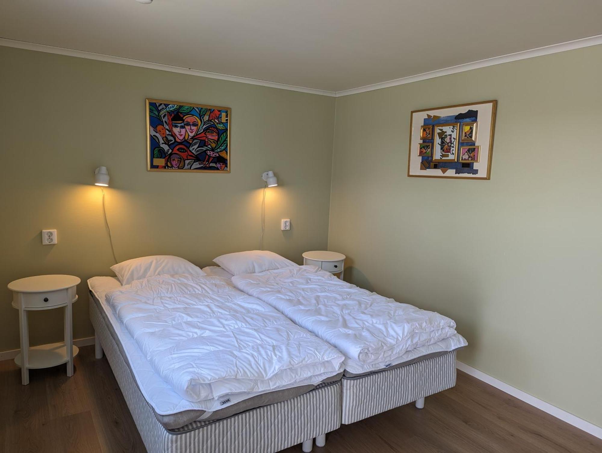 Varhaga Vandrarhem Sjuntorp Buitenkant foto